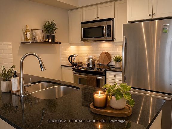 3rd image of 701 Sheppard Ave W #610
