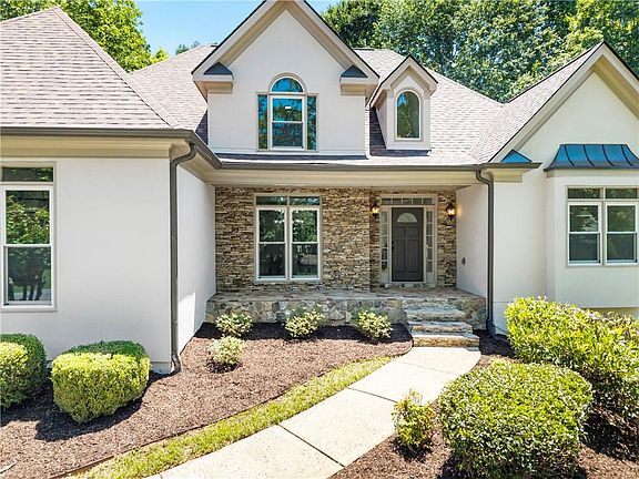 4th image of 9890 Groomsbridge Rd