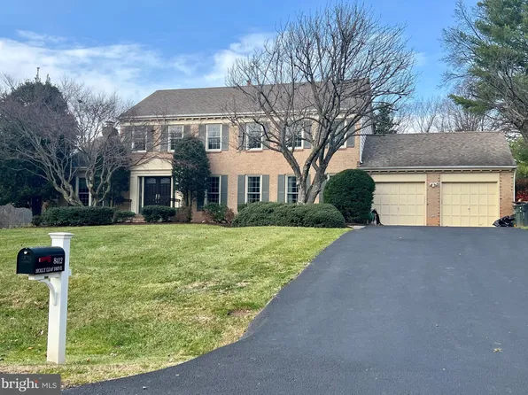 8412 Holly Leaf Dr, Mc Lean, VA 22102