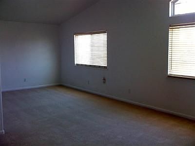 5th image of 2847 Sunflower Cir