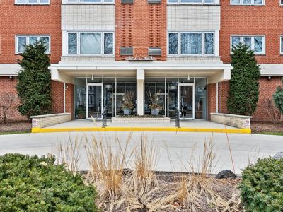 2033 Sherman Ave APT 504, Evanston, IL, 60201