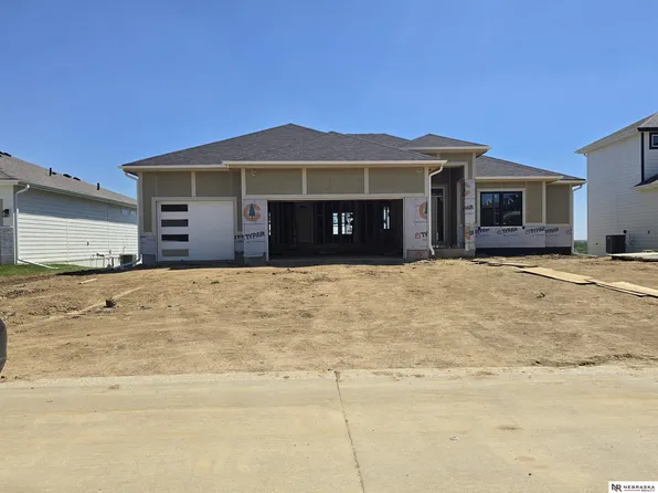 10905 N 160th St, Bennington, NE 68007