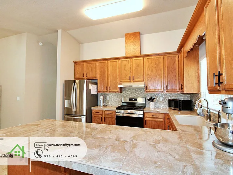 3591 Adams Ln — Photo 12