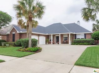 403 Edgewater, Victoria, TX 77904