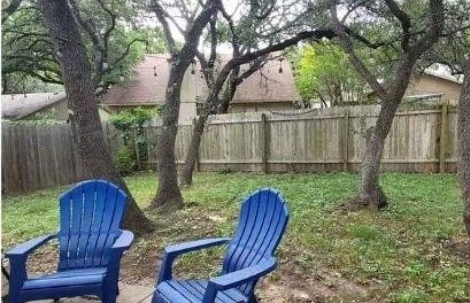 2nd image of 1604 Texas Oak Way