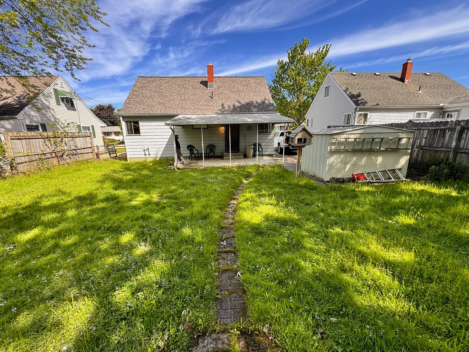 4 bed, 1075 sqft, $1,500 — Photo 4