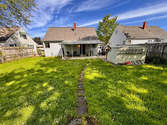 Backyard middle