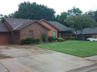 2508 Valley Brook Dr, Edmond, OK 73034