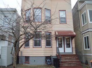 697 State St #2, Albany, NY 12203