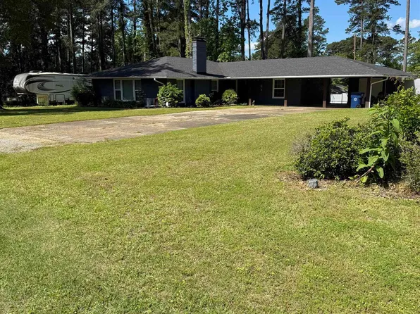 230 Berg Ave, Camden, AR 71701