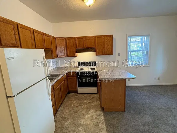 2504 Portland Ave #2, Minneapolis, MN 55404