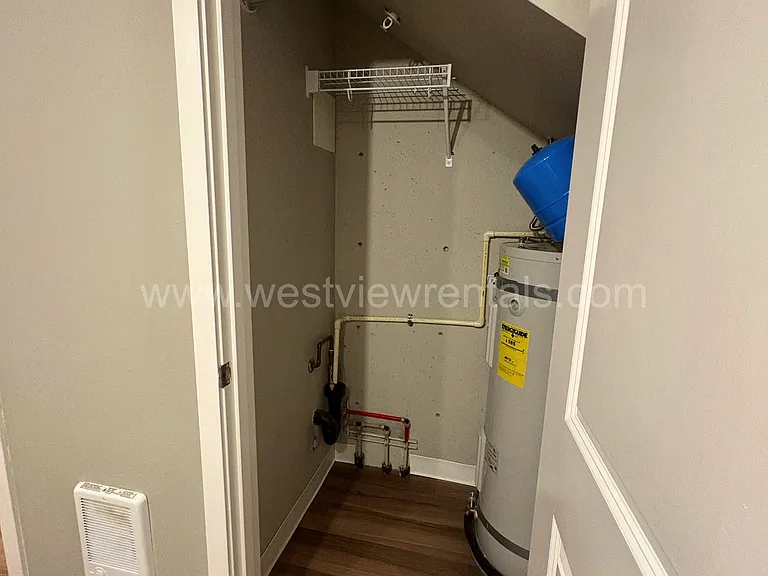 1010 Railroad Ave — Photo 100