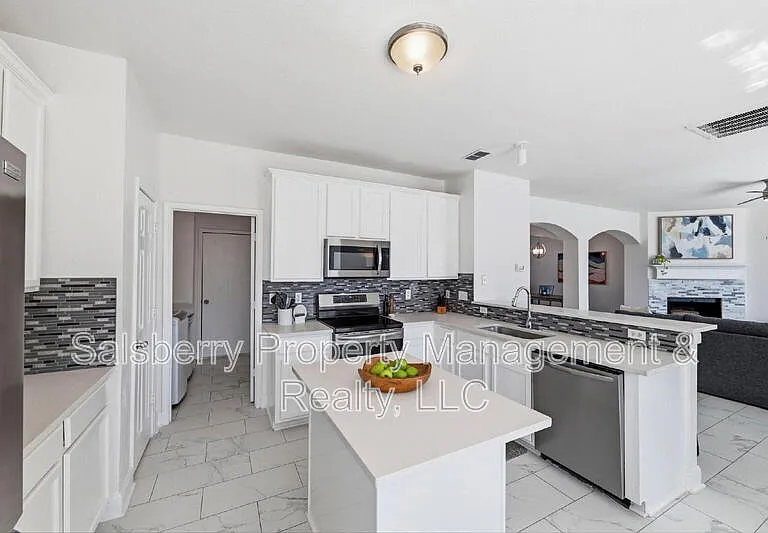 4943 Sunset Ridge Dr — Photo 13