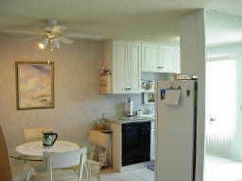 1st image of 4750 Noyes St APT 101