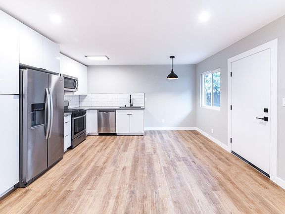 3rd image of 5635 Monte Vista St APT 206