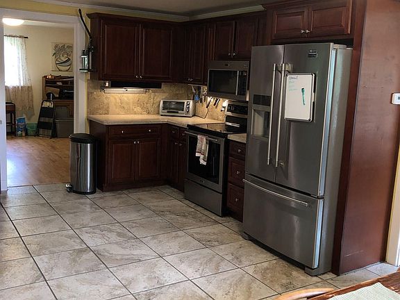 5th image of 21 Rogers Ln