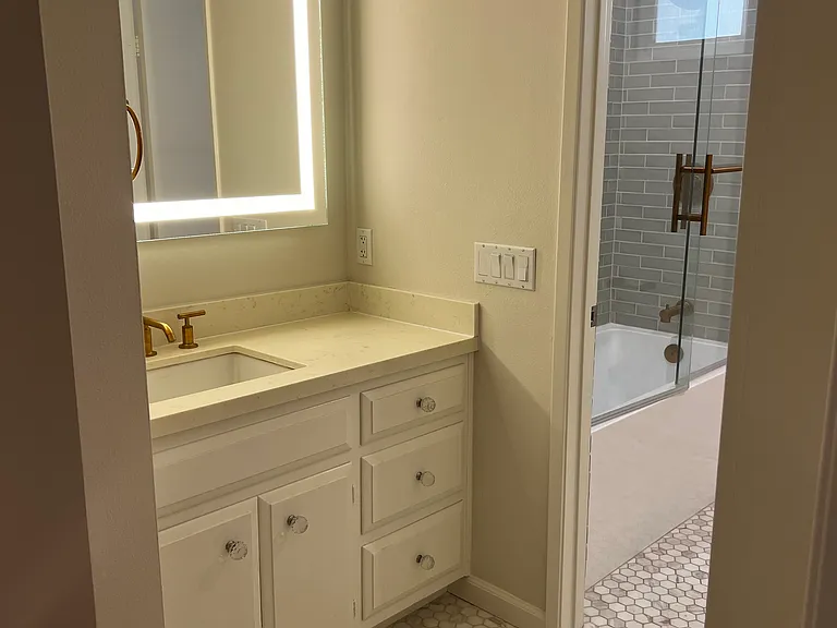 2131 E 1st St #107 — Photo 13