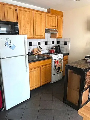 Rented by Keller Williams NYC | media 22