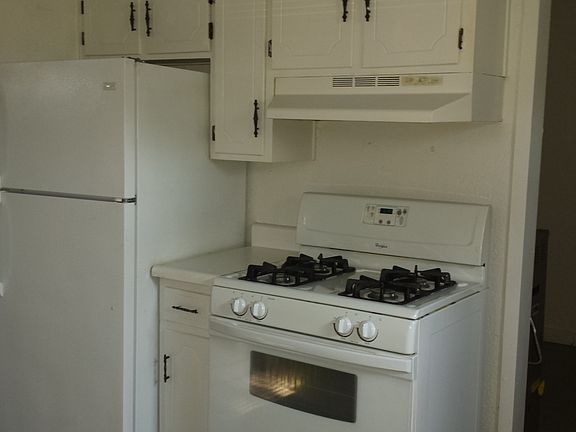 4th image of 2103 Askew Ave