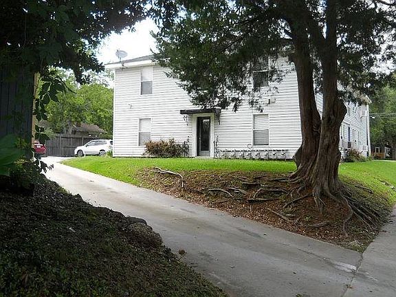 2nd image of 922 Cleveland St