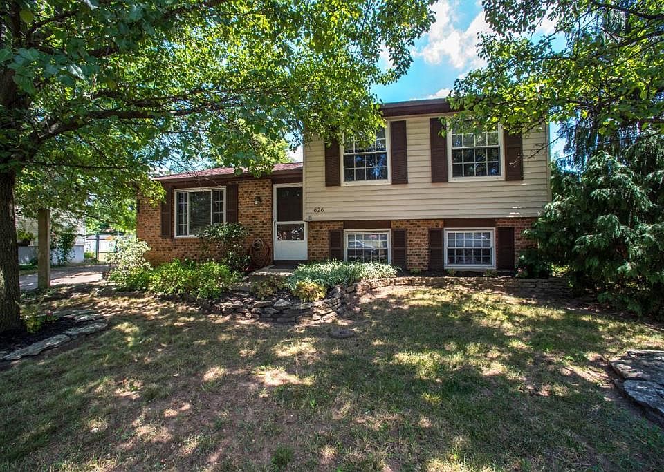 1st image of 626 Deerfield Dr