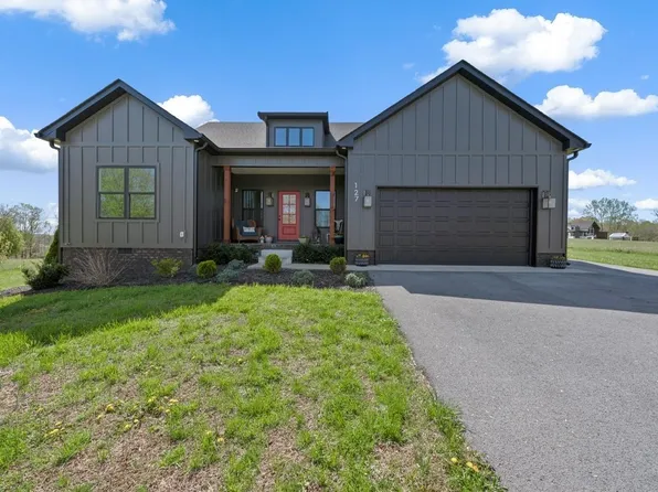 127 Fawn Dr, Scottsville, KY 42164