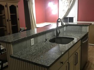 45 Spring St APT 1, Flemington, NJ 08822