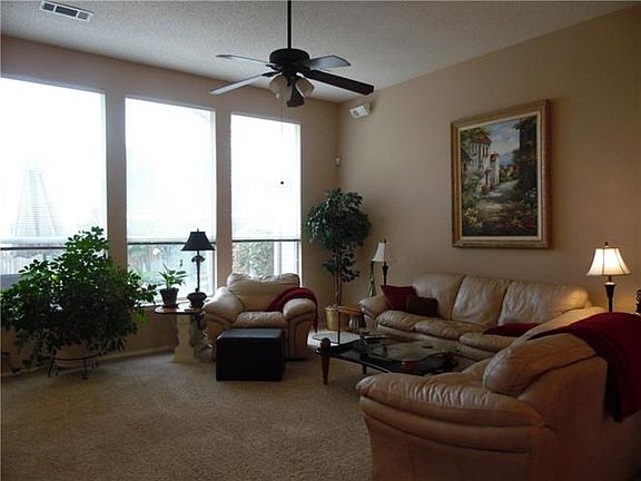3rd image of 706 Turnstone Dr