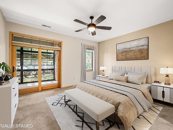3rd image of 10 Glen Brook Way Unit 103