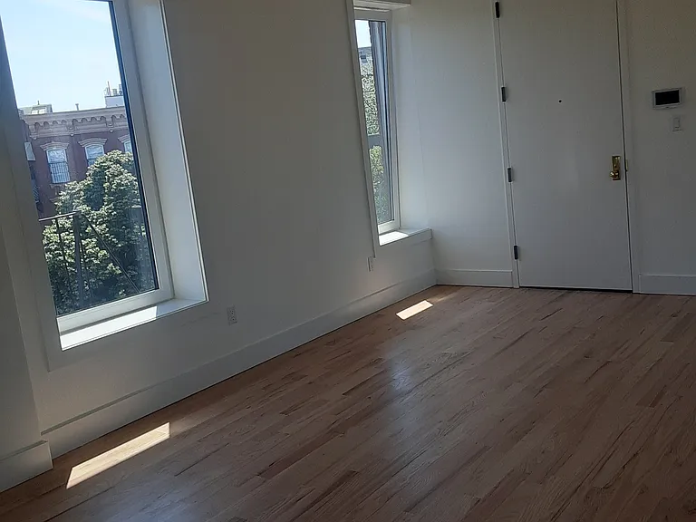 394 Broadway #2 — Photo 9