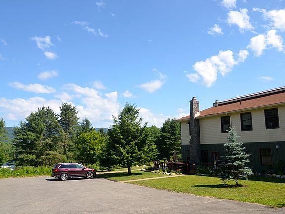4th image of 15 Cherokee Way