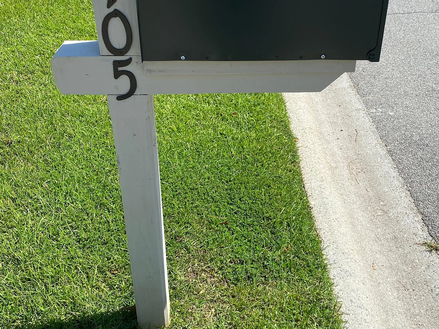 3 bed, 2497 sqft, $2,800 — Photo 4