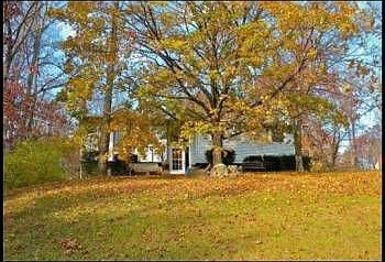 1st image of 1232 Foxcrolf Dr