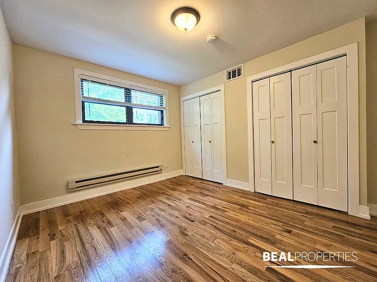 555 W Arlington Pl #502 — Photo 10