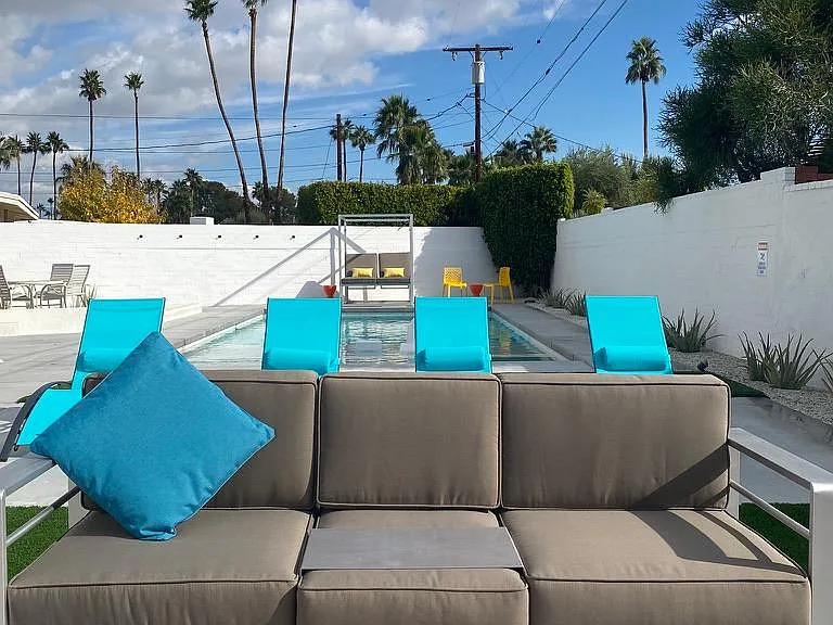 1253 Linda Vista Rd — Photo 7