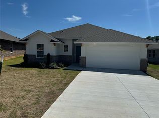 10456 Cattail Ter, Midwest City, OK 73130