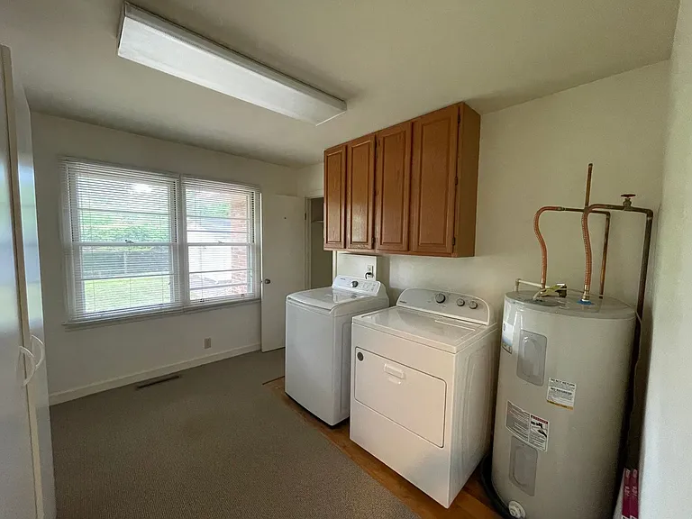 106 Silver Bluff Rd — Photo 7