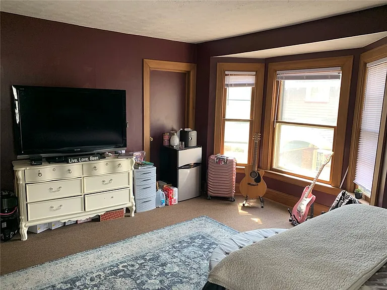 57 Calumet St — Photo 15