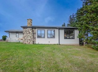 430 Hillside Rd, Albert Bridge, NS B1K 3J1