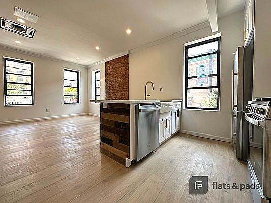 3rd image of 260 Saint Nicholas Ave #2A