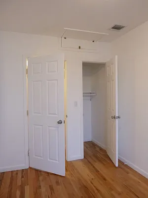 Rented by Bohemia Realty Group | media 32