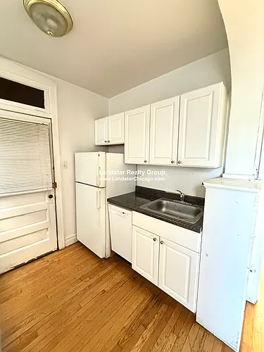 4109 N Sacramento Ave #1 Photo 1