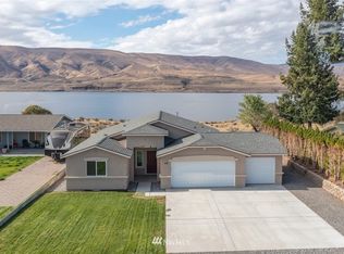 114 Lake Pl, Mattawa, WA 99349