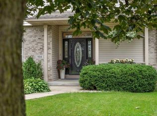 904 Innisbrook Ct, Waunakee, WI 53597
