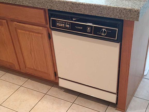 5th image of 29853 Westlink Dr