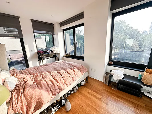 Rented by Ulas Real Estates Inc | media 17