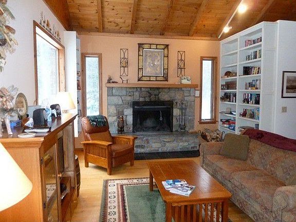 2nd image of 36 Whiteface Inn Ln