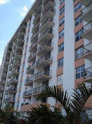 1st image of 2841 NE 163rd St APT 705