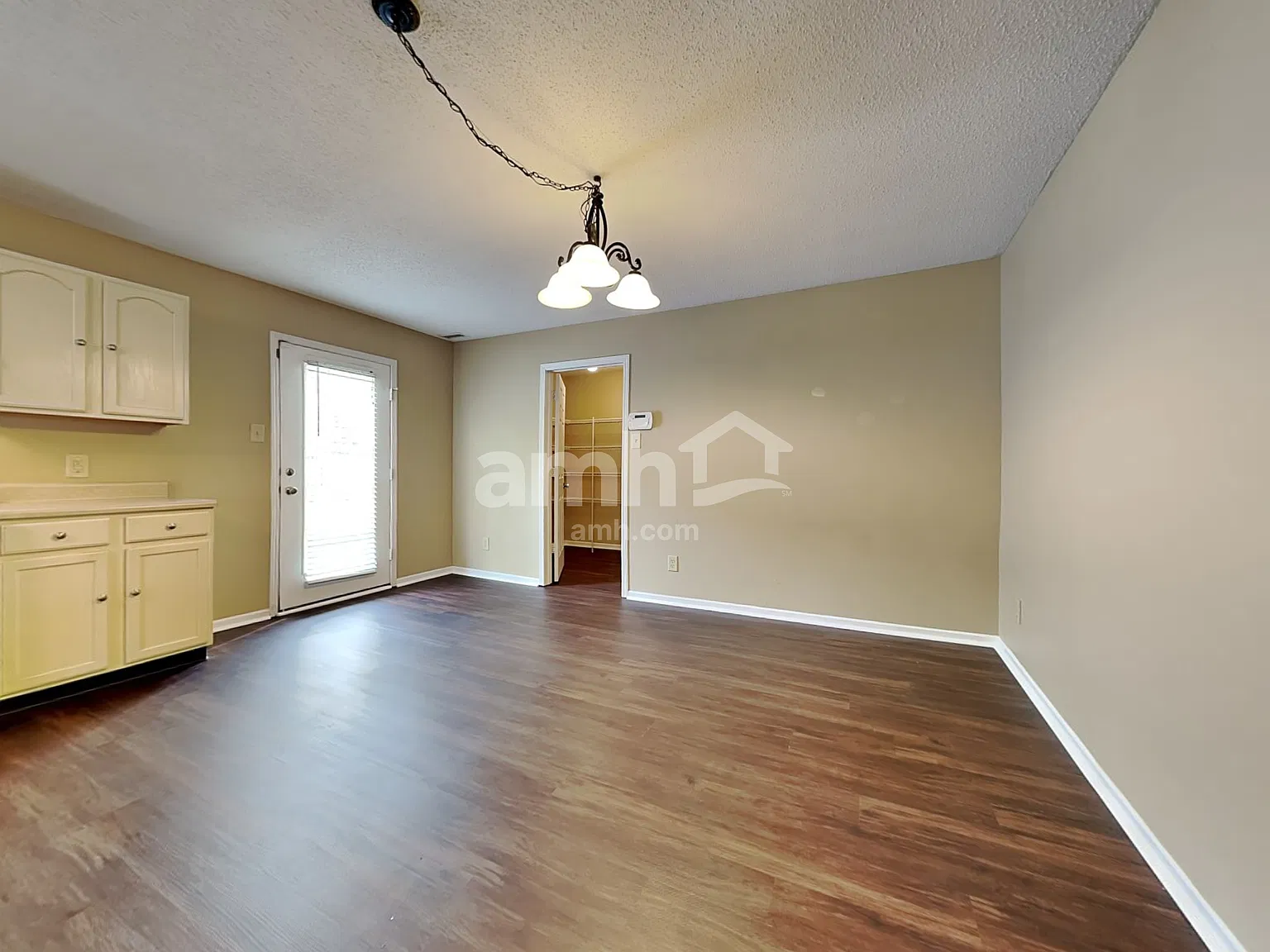 4 bed, 2.5 bath, 3124 sqft, $2,775 — Photo 4