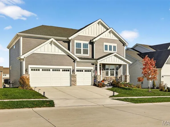 434 Smithton Blvd, O'Fallon, MO 63368